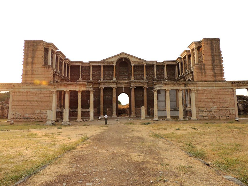 Buildings in Sardis